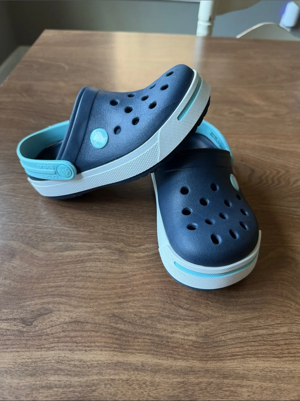 CROCS Kids Navy and Aqua Lightweight Clog Sandals